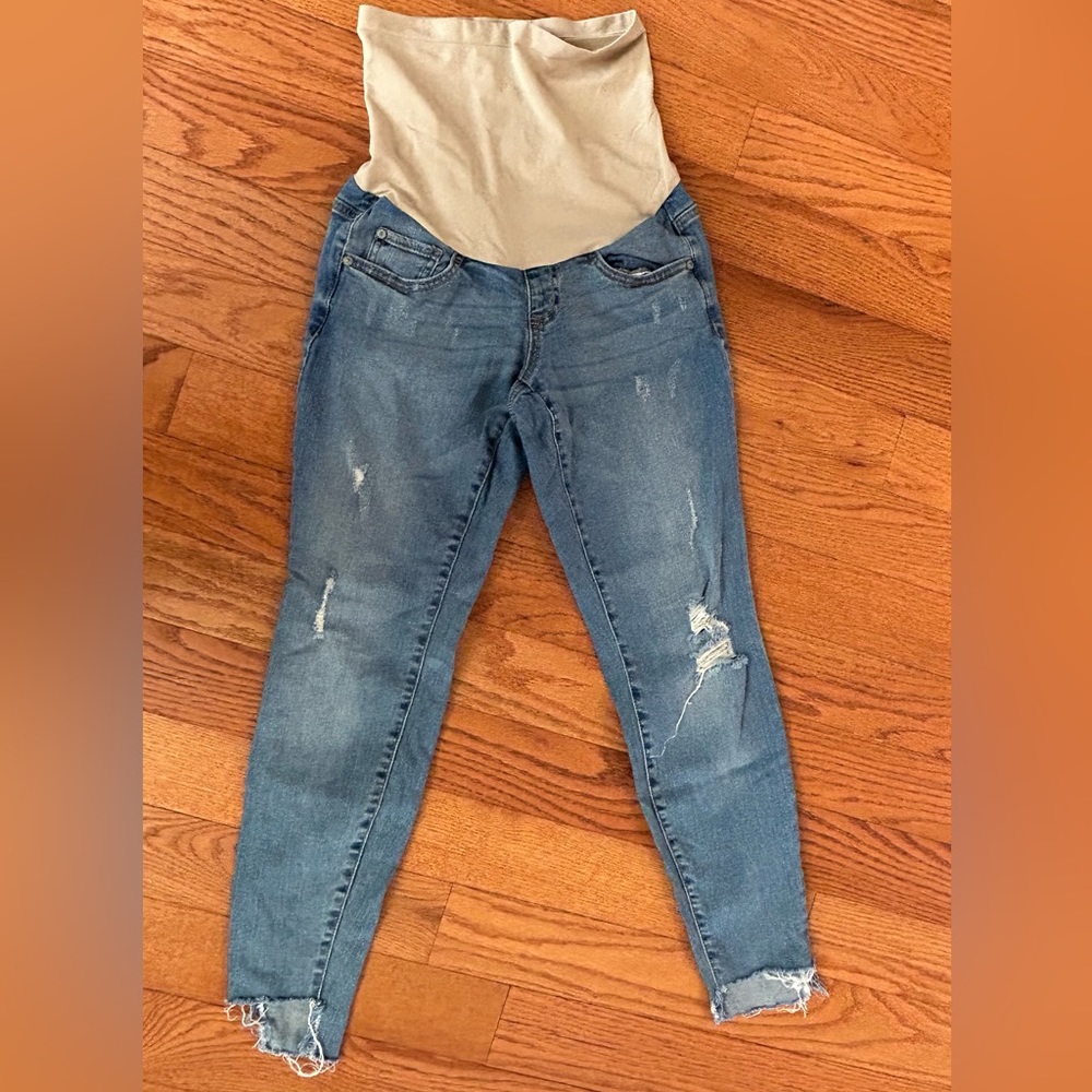 Maternity distressed skinny jeans
